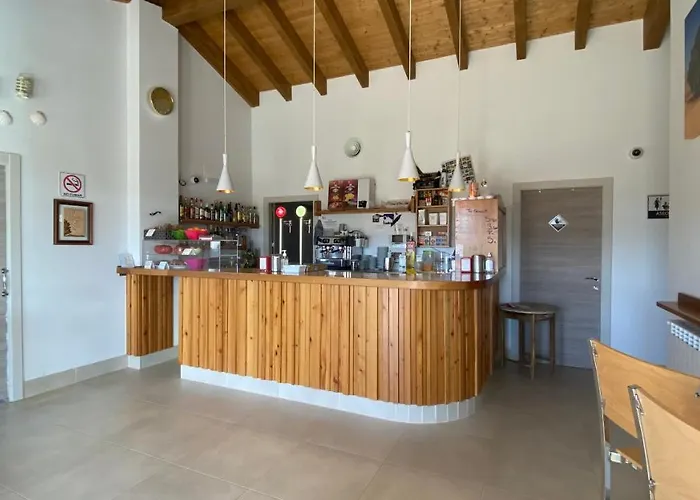 De Peregrinos Fuente Sidres ホステル