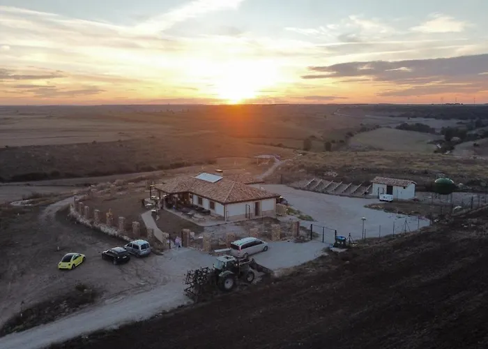 De Peregrinos Fuente Sidres ホステル Burgo